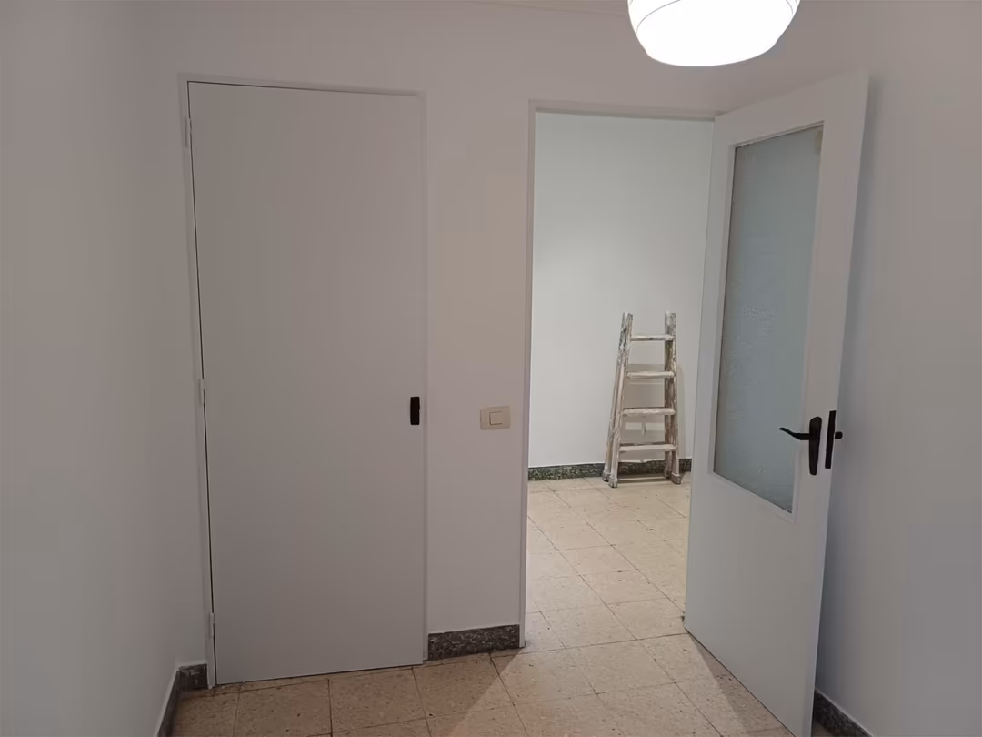 Piso en  Rúa de San Pedro de Mezonzo 26 - Foto 5