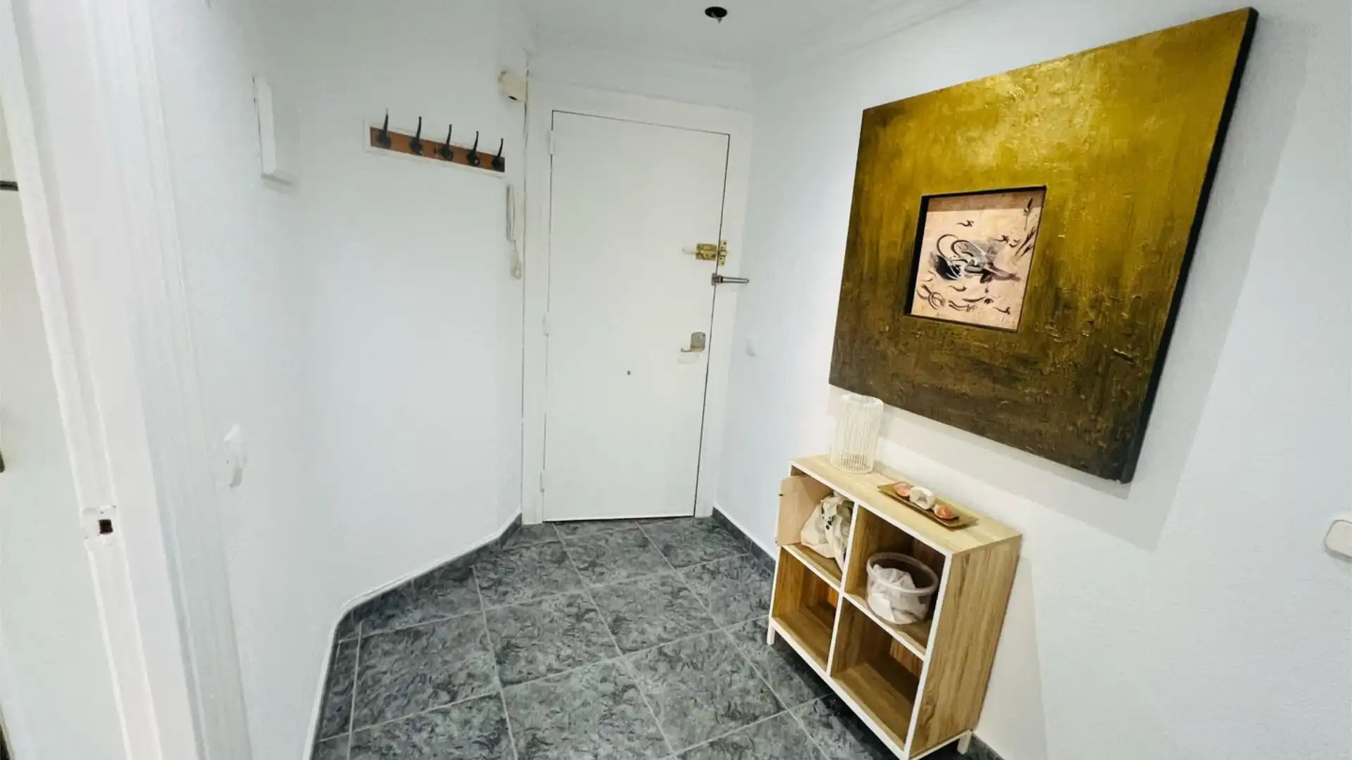 Piso en  Avenida de Benyamina 23 - Foto 3