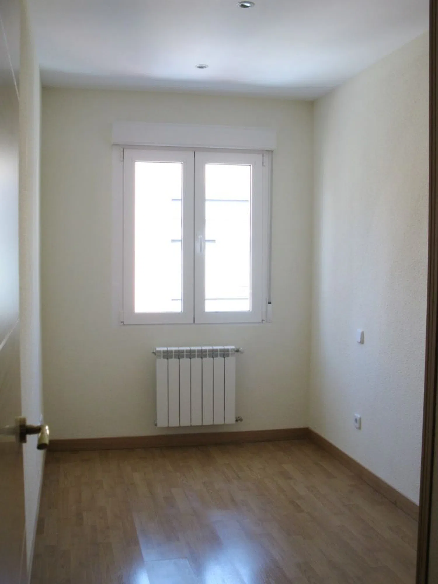 Piso en Barrio Valdeacederas - Foto 17