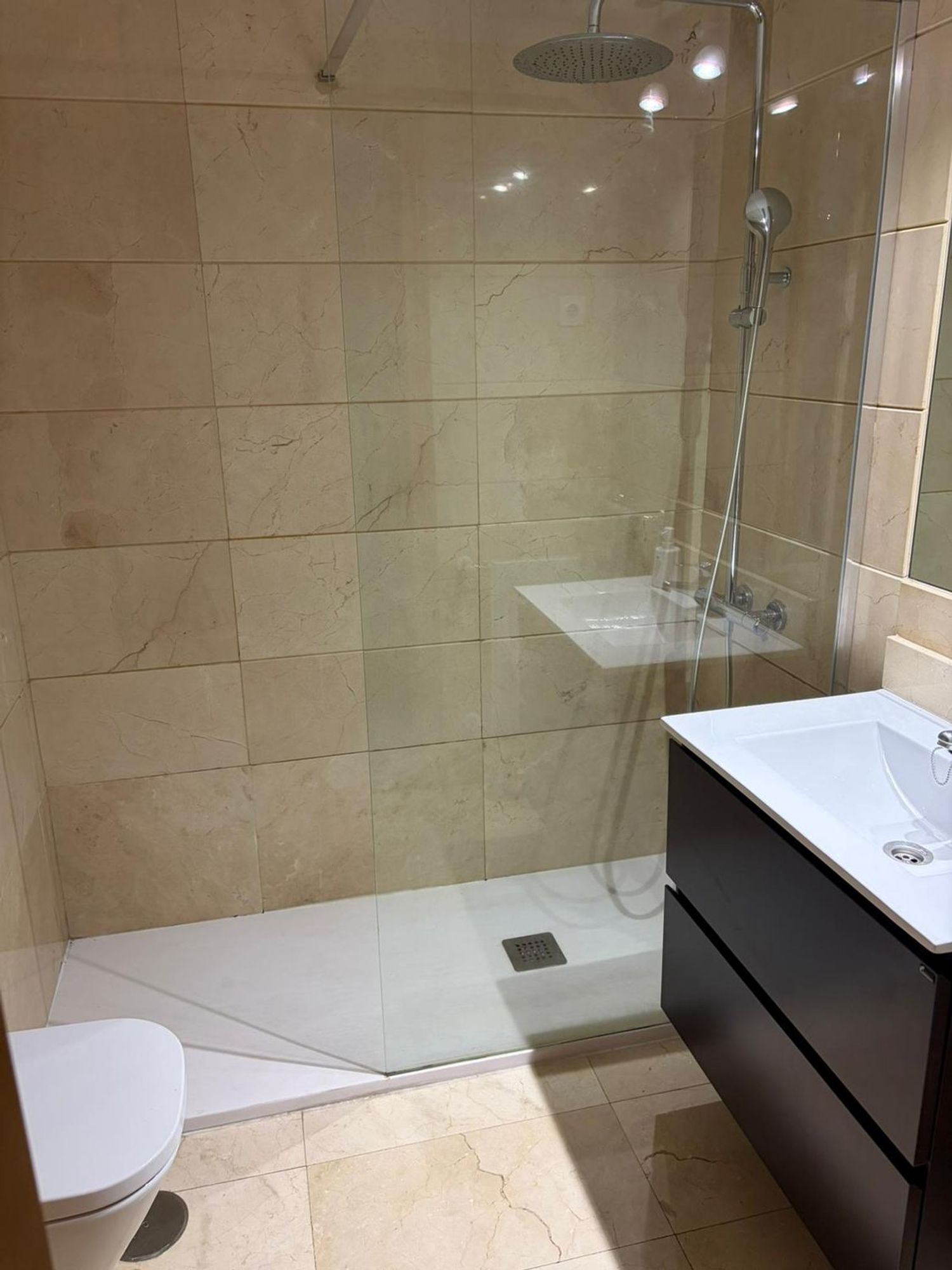 Piso en calle de Catalina Suárez, 15 - Foto 22