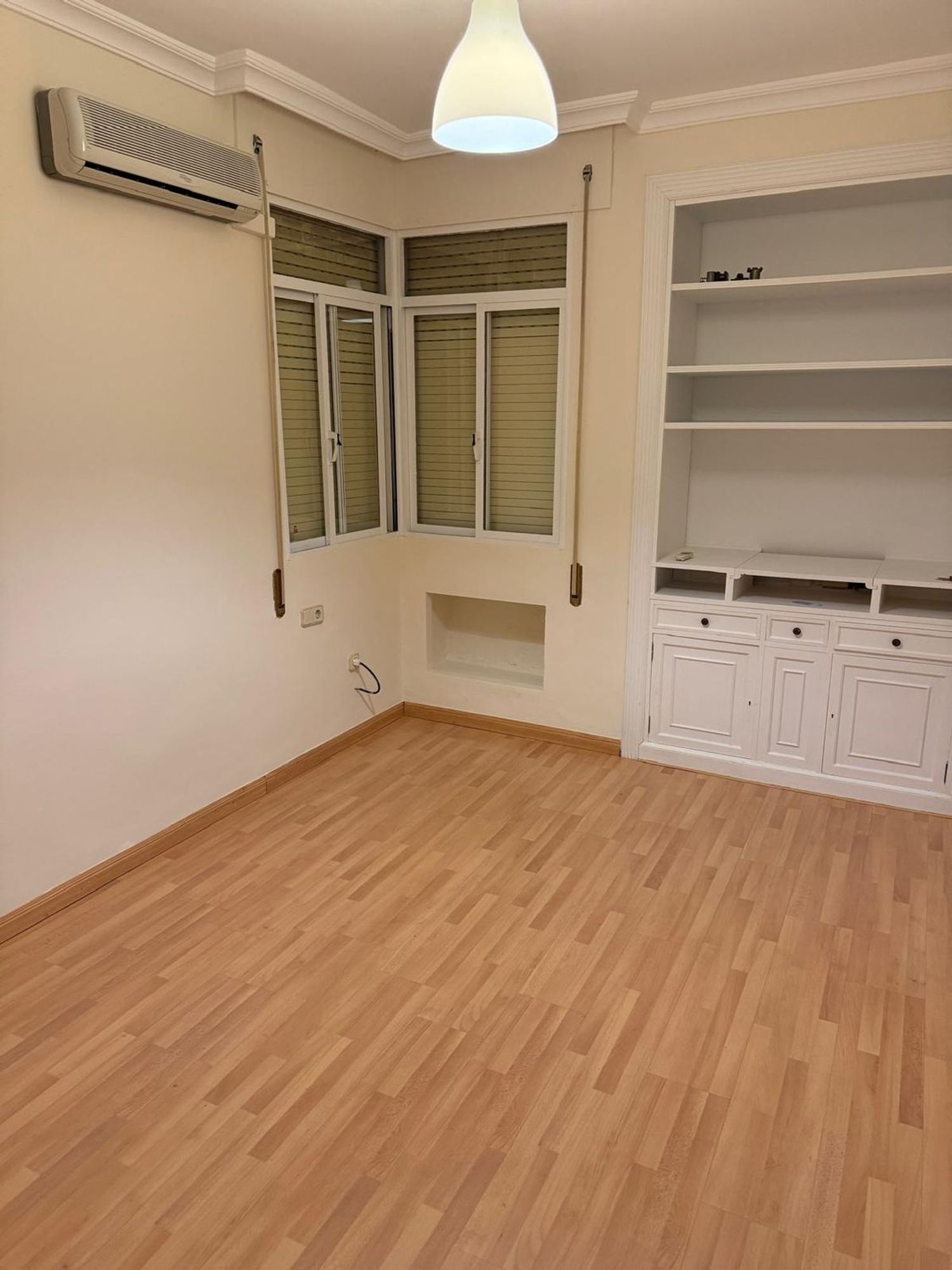 Piso en calle Atanasio Barrón, 14