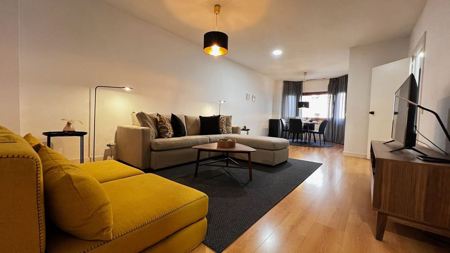 Piso en Barrio Recoletos - Foto 1