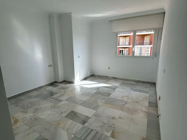 Piso en Calle Vélez Málaga, Malagueta - Monte Sancha - Foto 6