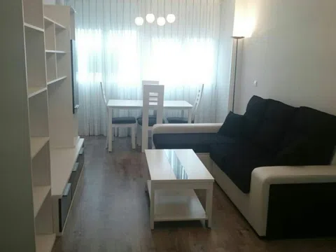 Piso en calle de Ferraz, 20