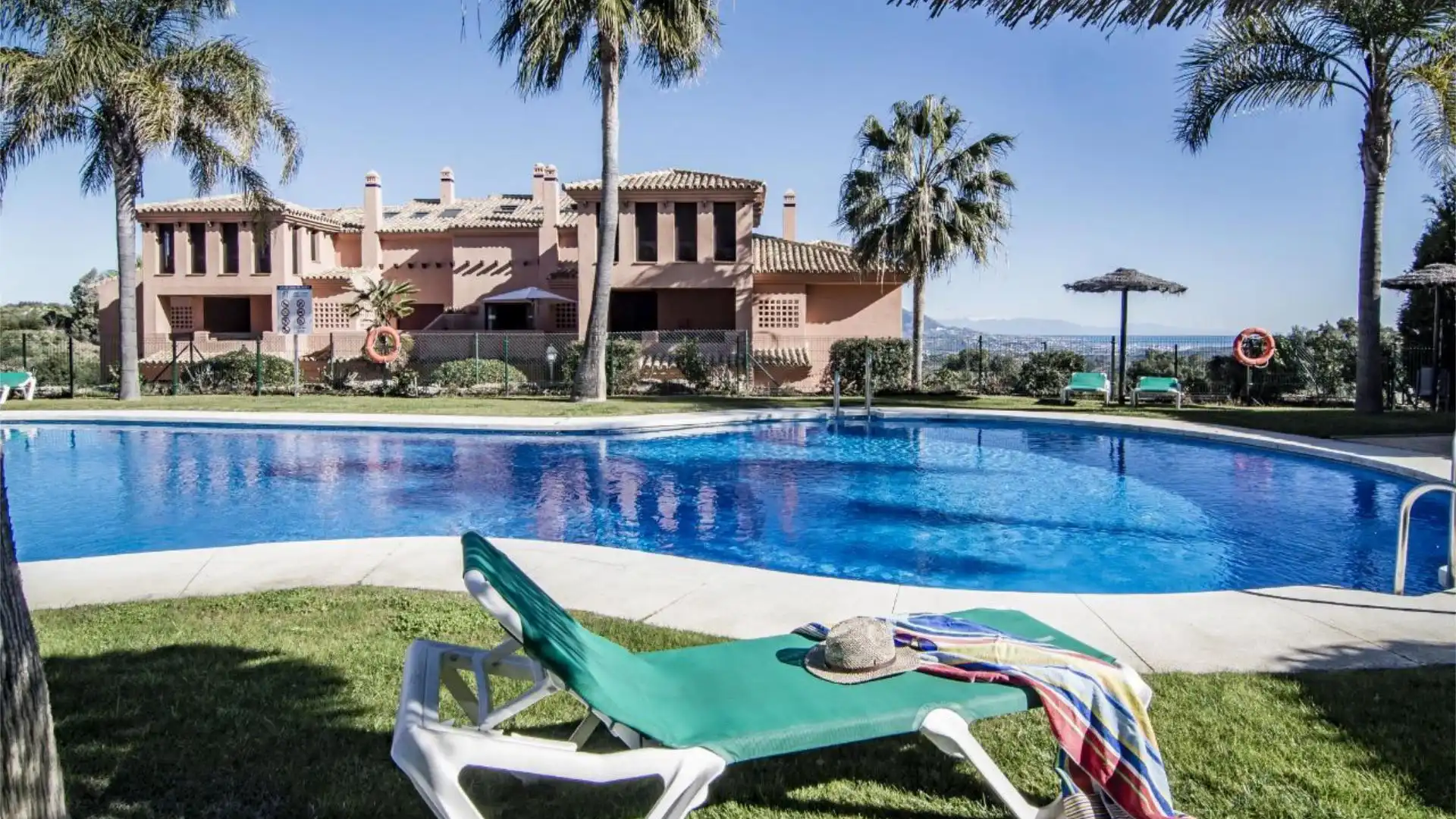 Piso en  Calle Miguel de Cervantes 9 - Foto 1