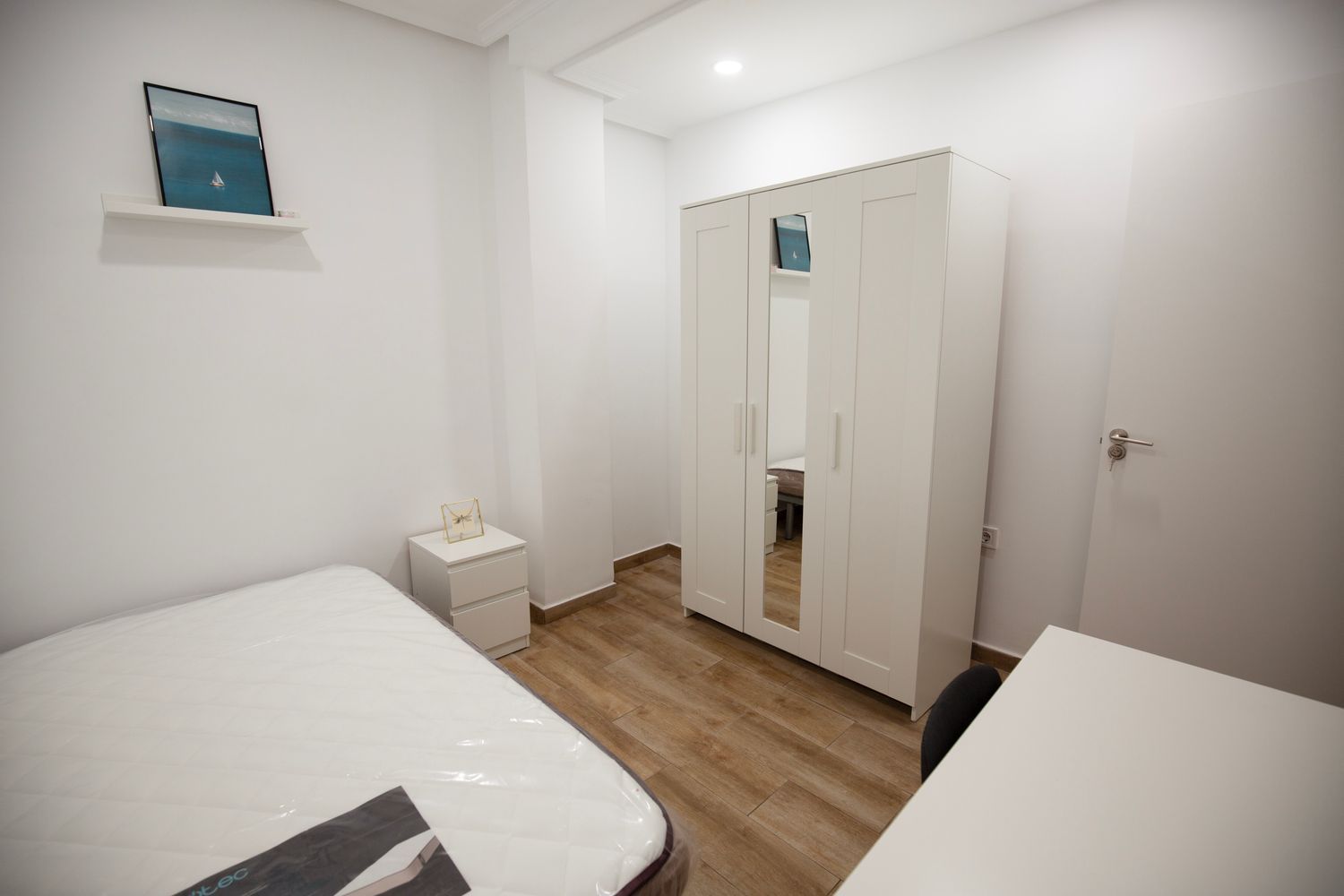 Piso en Calle Camilo Flammarion, 12, Raval de Santa Teresa-El Asilo - Foto 3