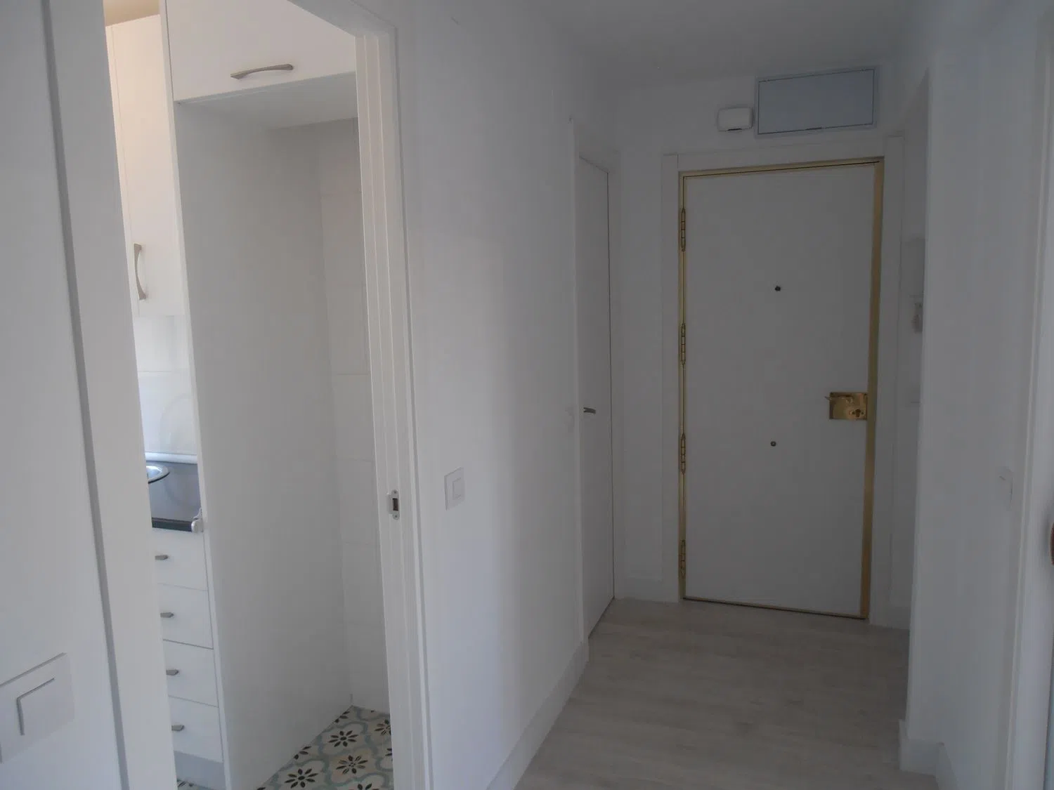 Piso en Barrio Tres Olivos - Valverde - Foto 4