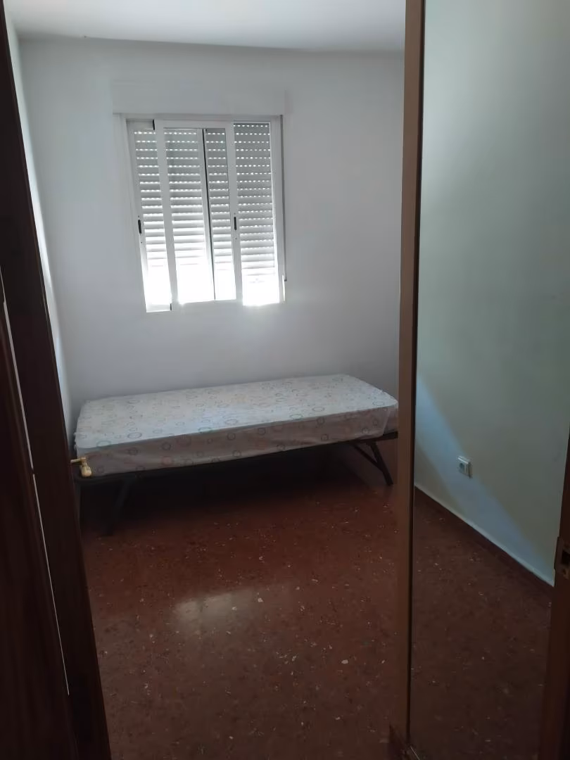Piso en  Calle Escritor Jiménez Lora 49 - Foto 14