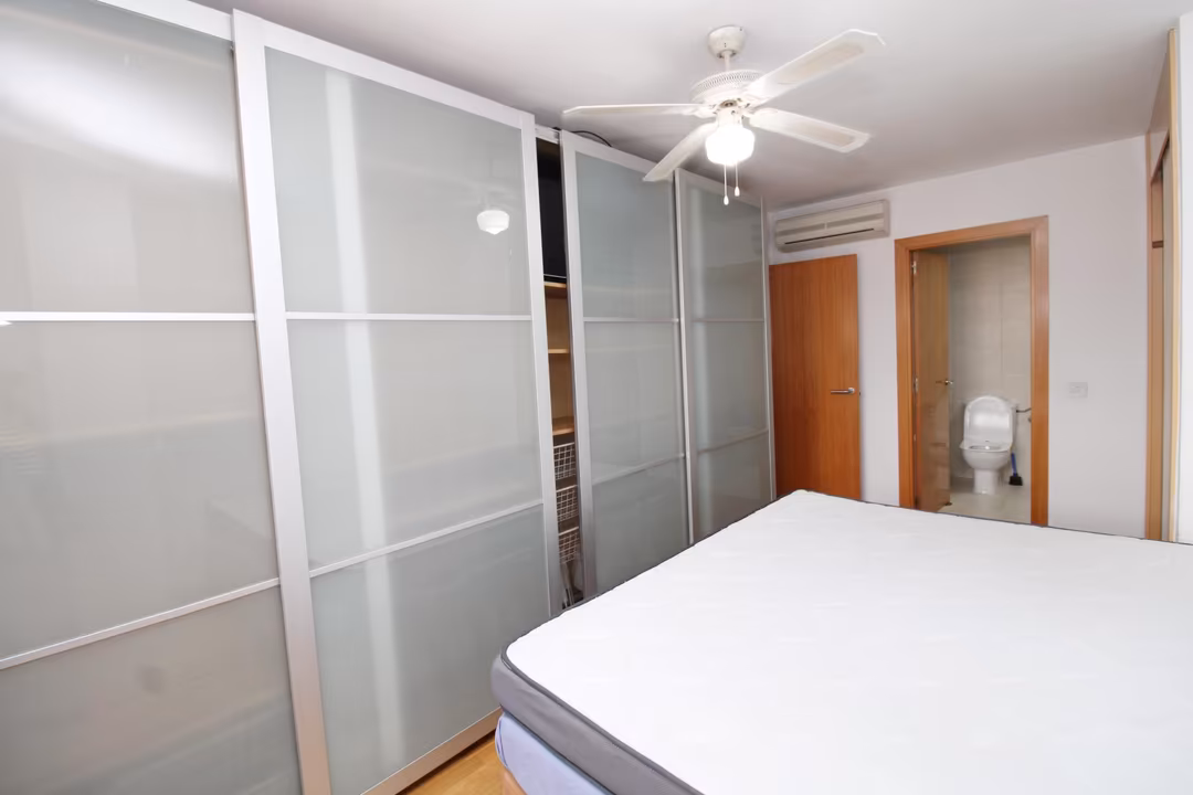 Piso en  Calle del Puerto de Somport 10 - Foto 9