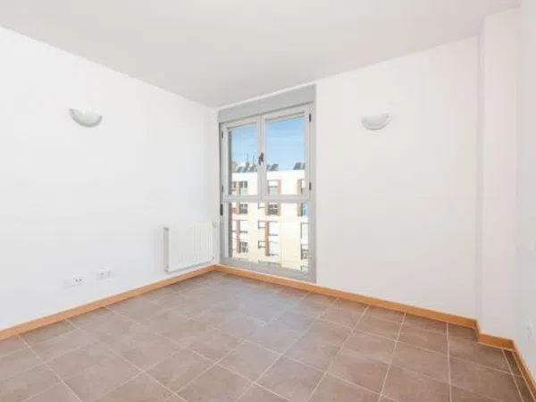 Piso en avenida de Castilla y León, 11 - Foto 3