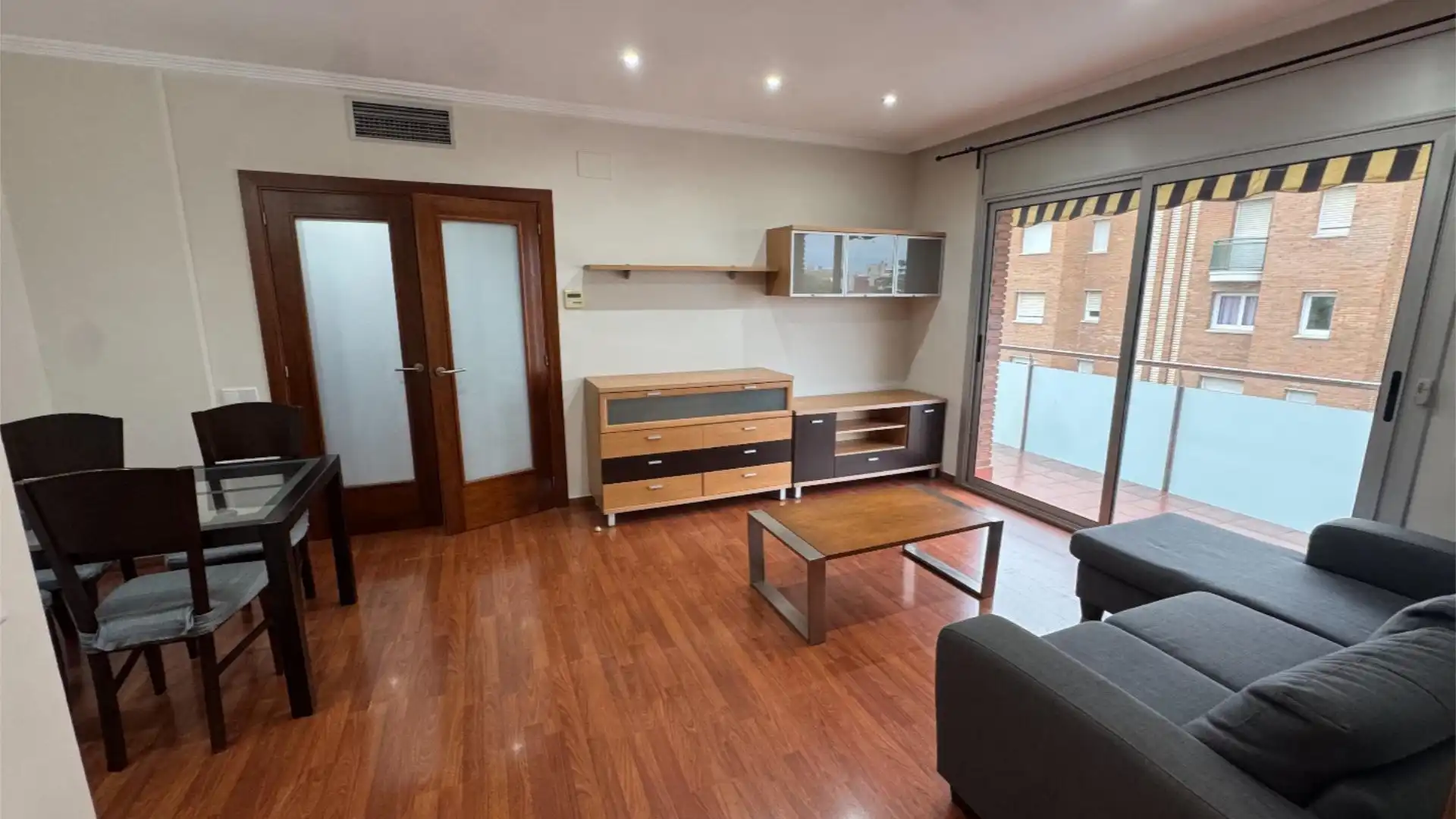 Piso en  Carrer de Mossèn Jacint Verdaguer 129 - Foto 1