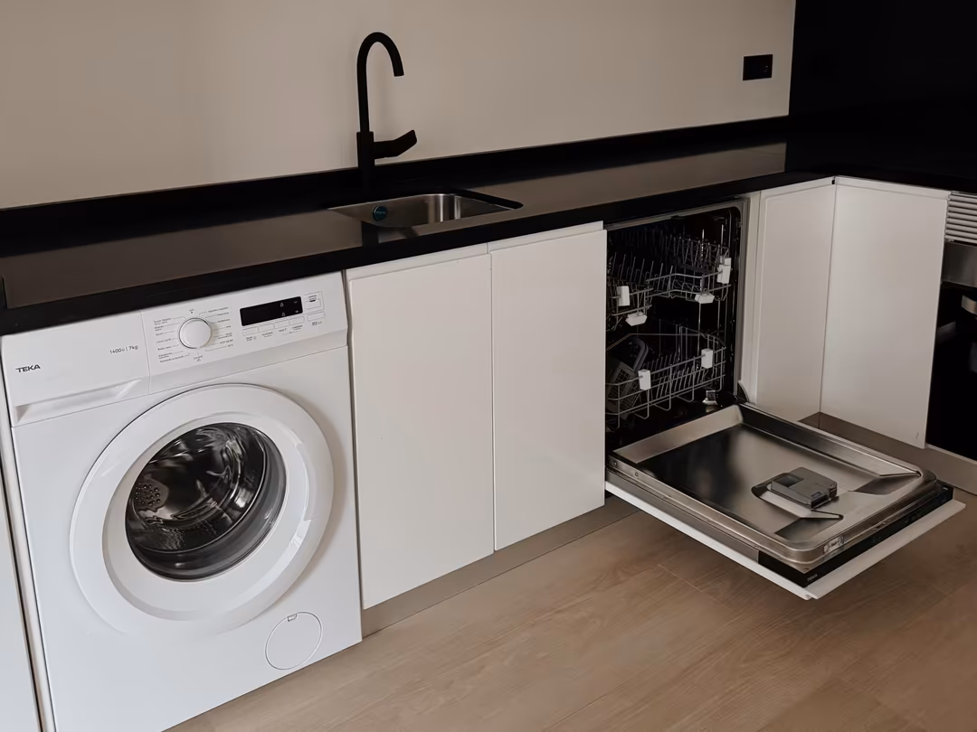 Piso en  Calle de Pedro Rico 27 - Foto 7