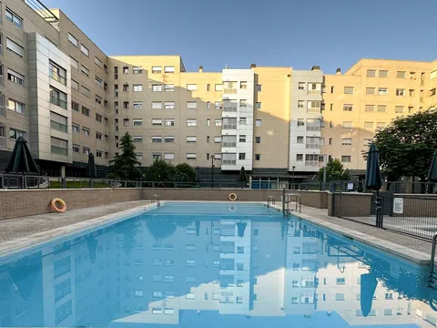 Piso en calle Camerún, 4 - Foto 1