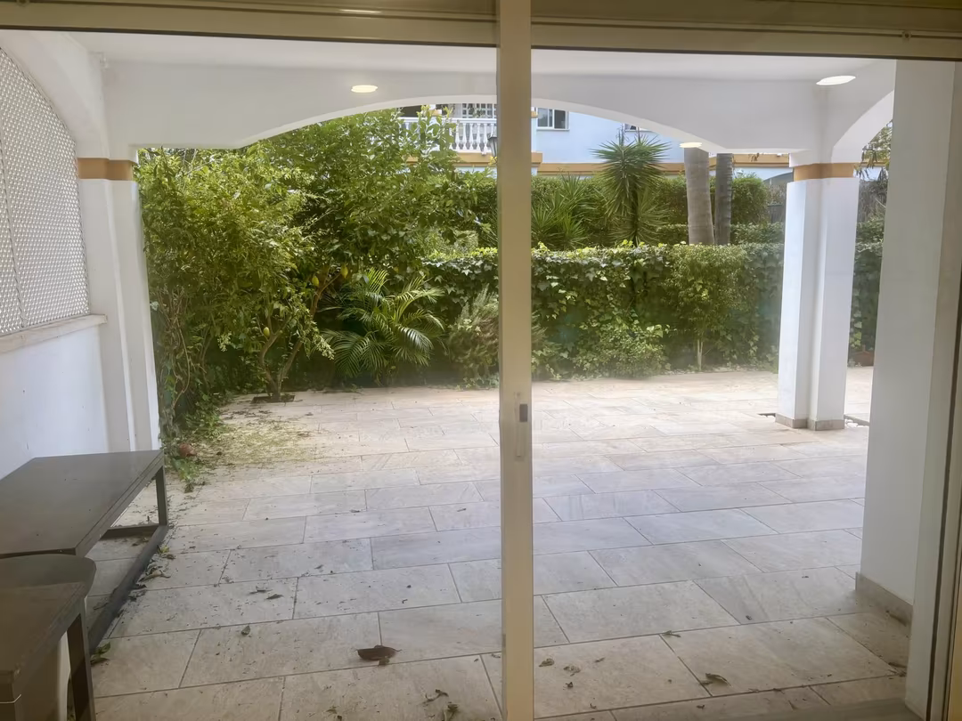 Planta baja en  Avenida Príncipe Salman 15 - Foto 13