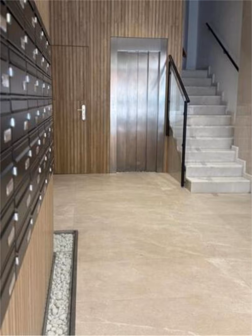 Piso en Nou Moles - Foto 2