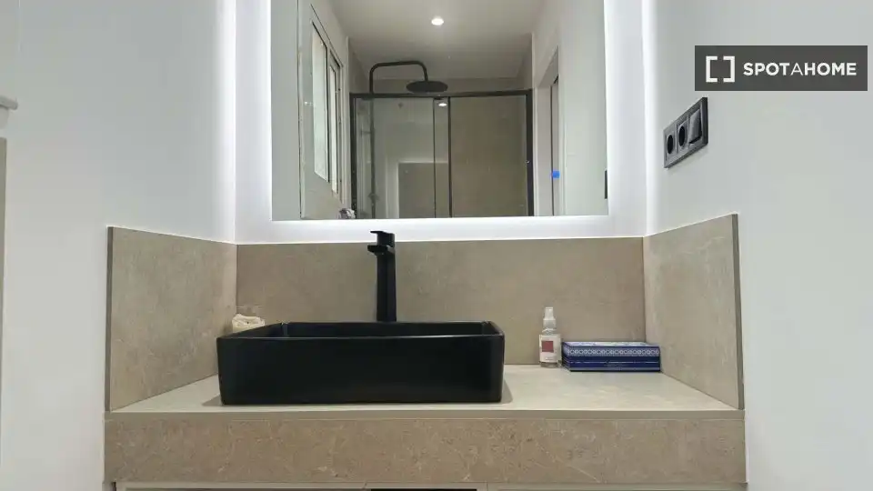 Piso en L'Hospitalet de Llobregat - Foto 4