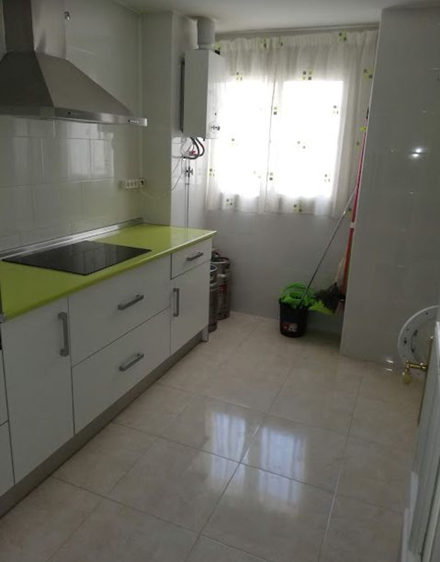 Piso en Calle Martínez de la Rosa - Foto 18