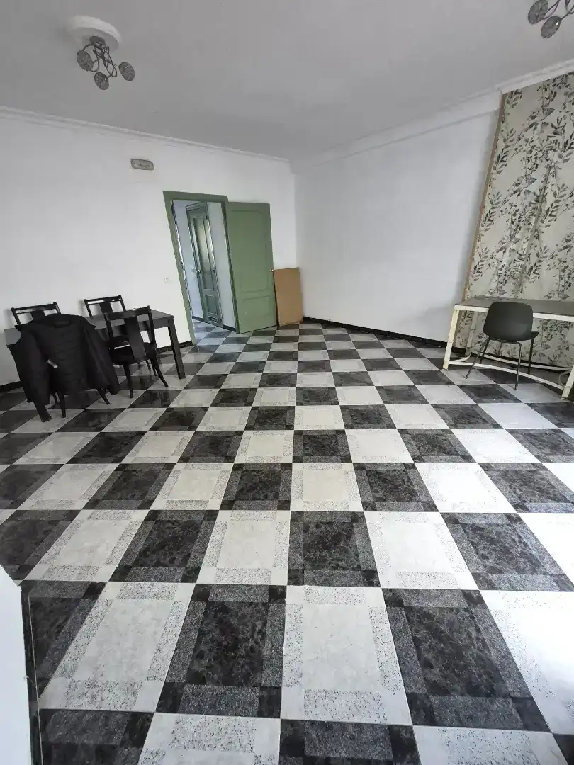 Casa adosada en  Calle Pez Martillo 83 - Foto 6