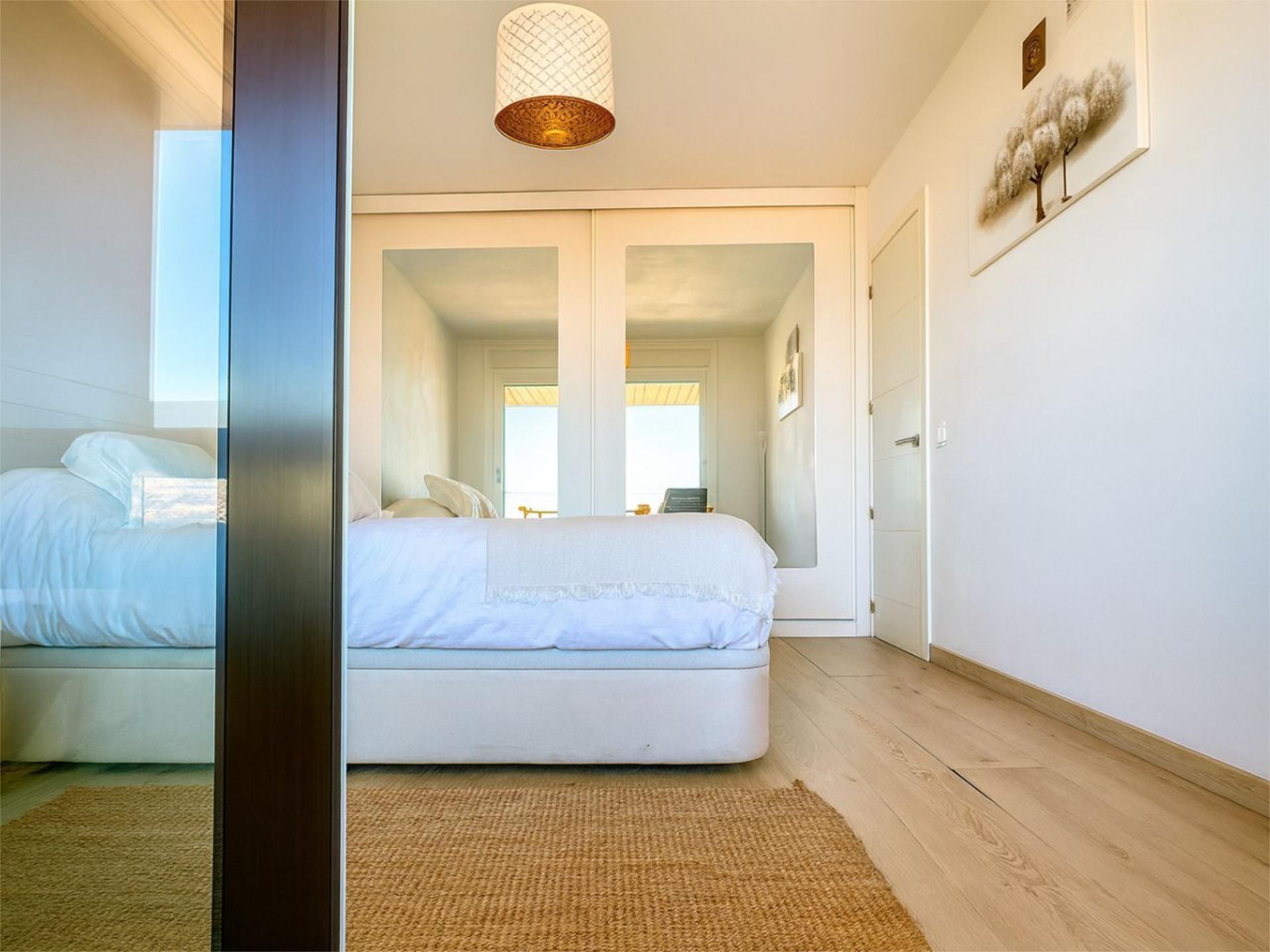 Piso en  Rúa de Julia Minguillón 4 - Foto 8