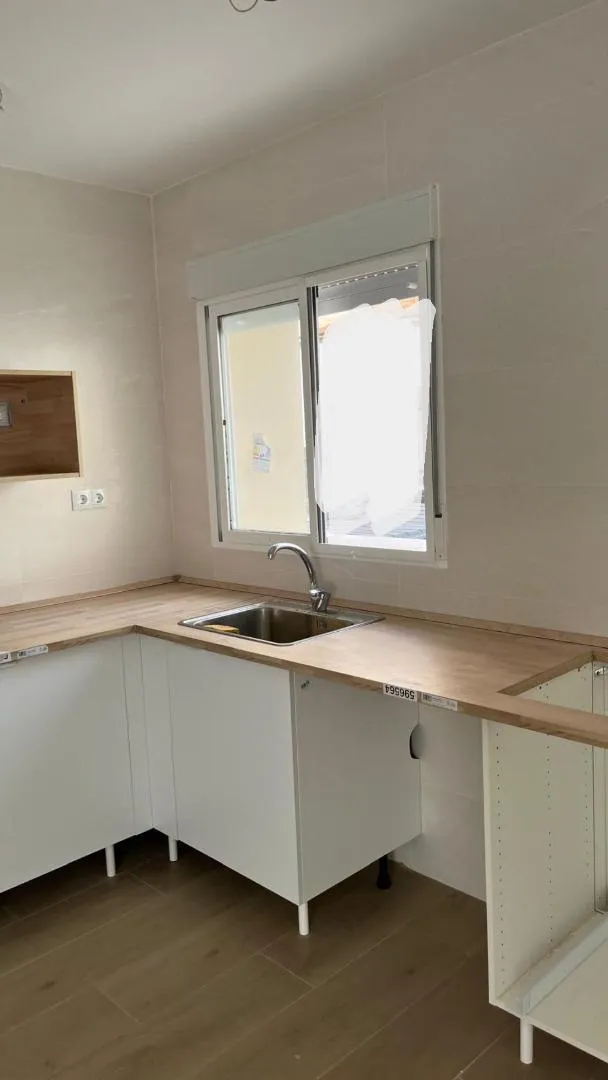 Planta baja en  Carrer Patricio Ruiz Gómez 11 - Foto 4