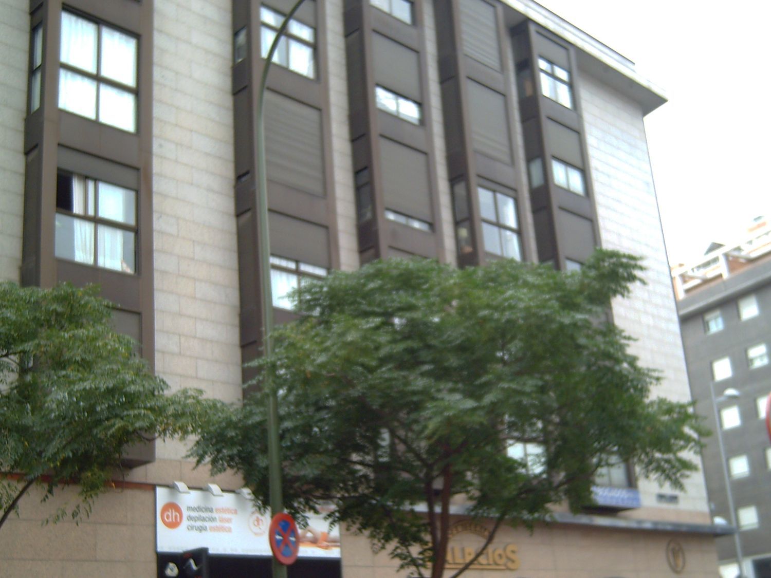 Estudio en calle Sor Angela de la Cruz, 43