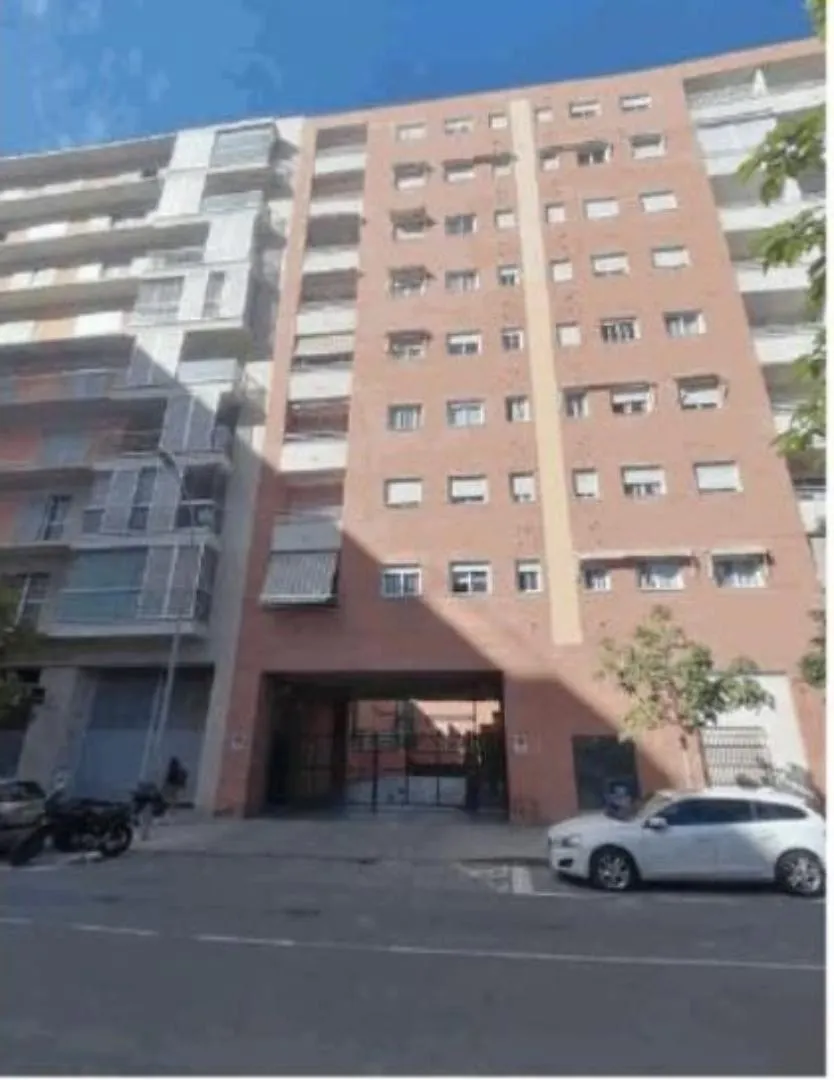 Piso en  Calle Sacerdote Isidro Albert 12 - Foto 2