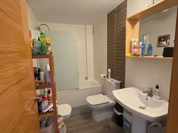 Piso en calle Punta Umbría, 5 - Foto 2