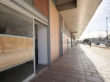 Local comercial en Mataró - Foto 2