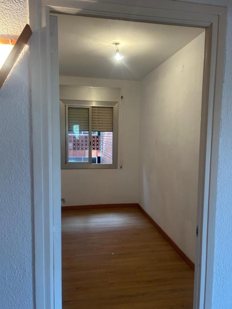 Piso en avenida Avinguda de Frederic Rahola 64 - Foto 7