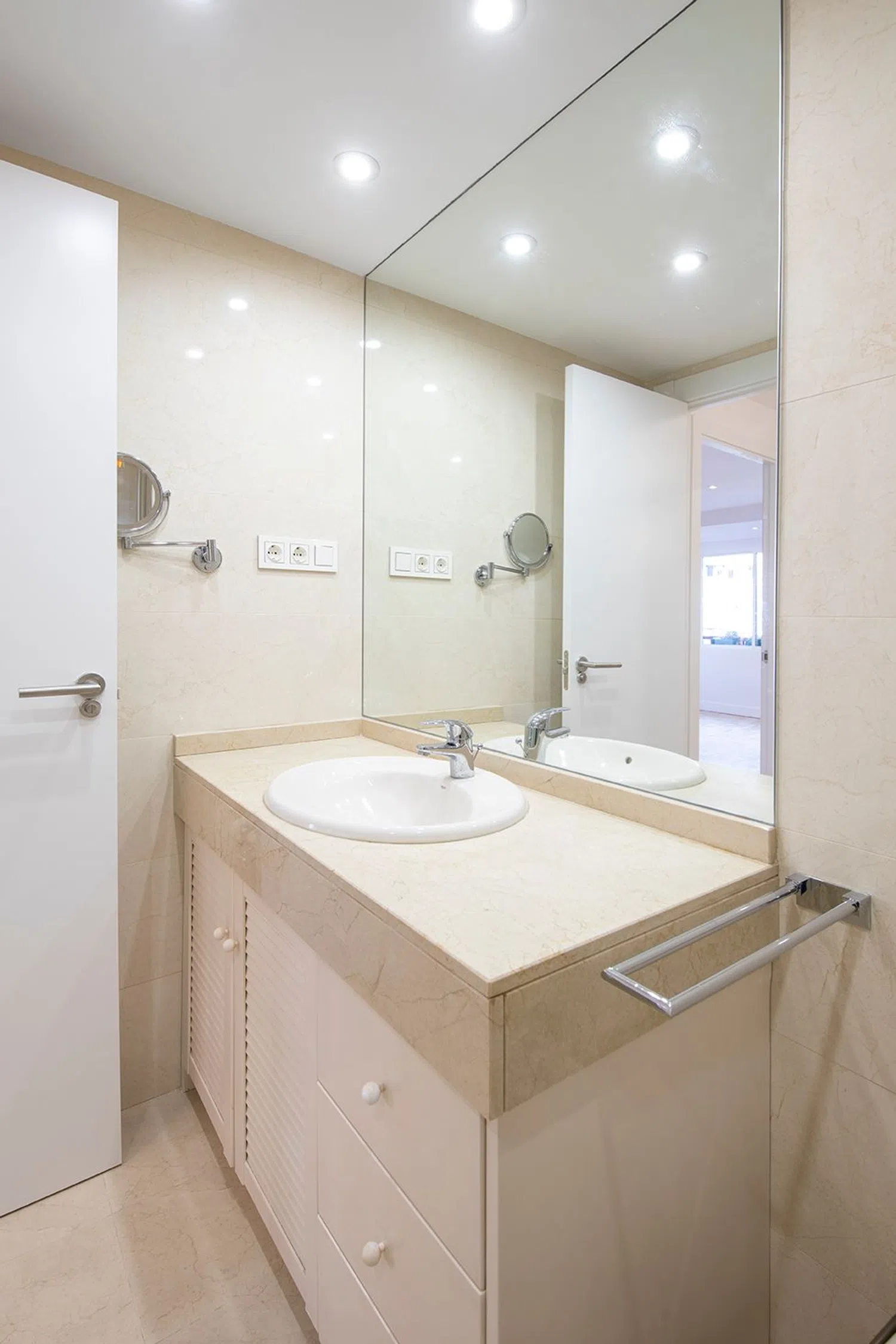 Piso en calle de Arturo Baldasano, 9 - Foto 18