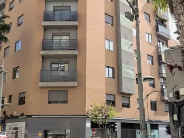 Piso en  Carrer Alicante 58 - Foto 1
