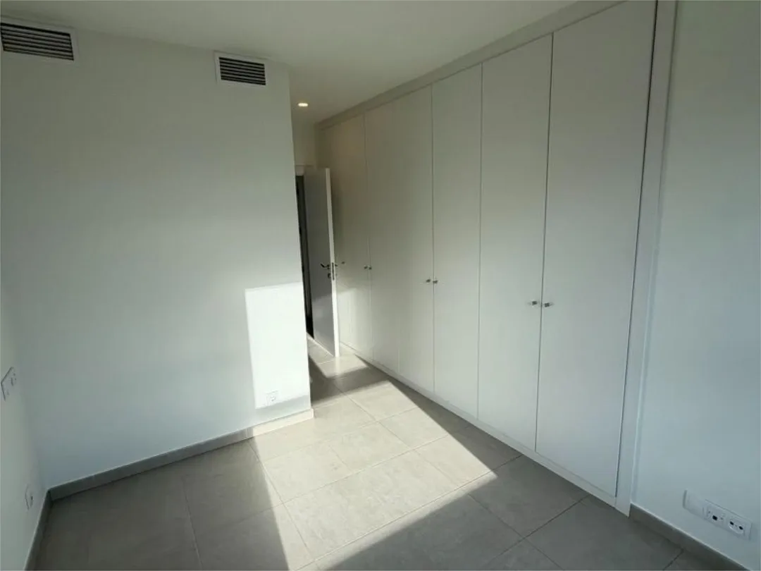 Piso en  Calle Orson Welles 20 - Foto 9