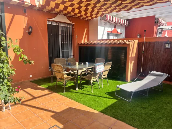 Chalet adosado en avenida de Adolfo Suárez, 38 - Foto 4