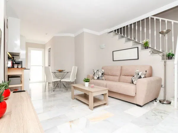 Casa de pueblo en Avenida Alpandeire, 6162, Reserva de Marbella - Foto 8
