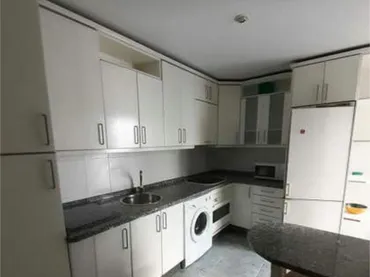 Piso en zona arcos de san antón - Foto 3