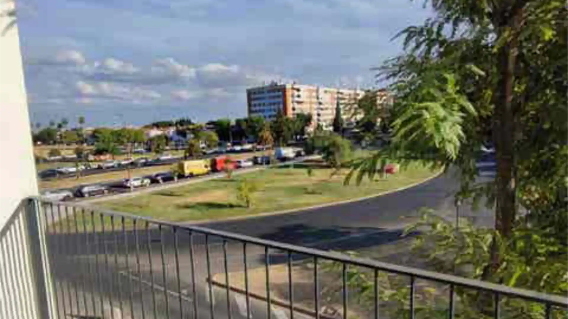 Piso en Sevilla Este - Foto 2