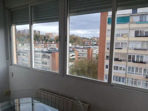 Piso en calle de Ponferrada, 47