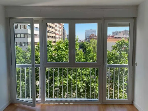 Piso en plaza Angel de Carbajo, 6