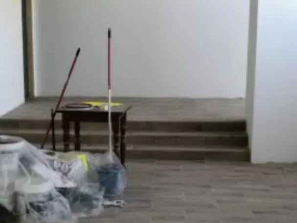 Local comercial en  Avenida Víctimas del Terrorismo 1 - Foto 3