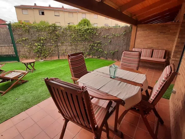 Chalet adosado en Calle Virgen de la Esclavitud, 6 - Foto 6