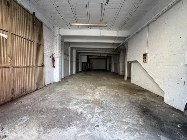 Nave en Calle del Marquès de Comillas, 111 - Foto 2