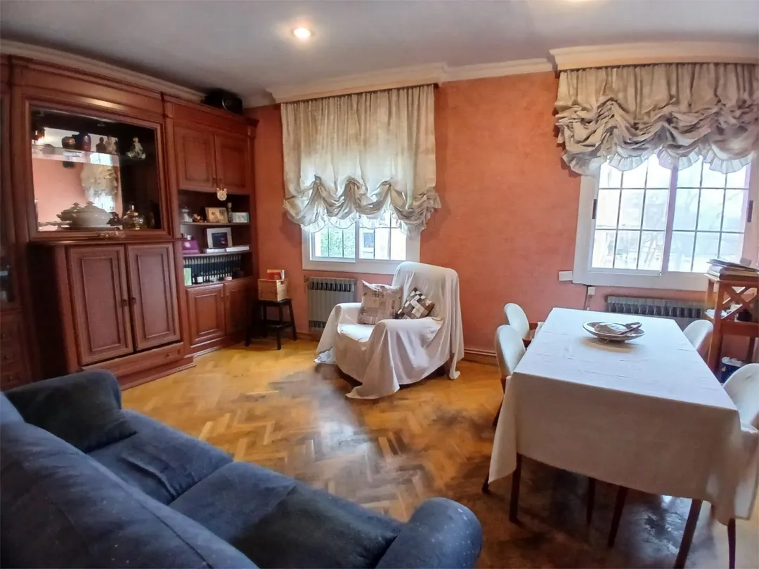 Casa adosada en  Carrer d'Ausona 68 - Foto 22