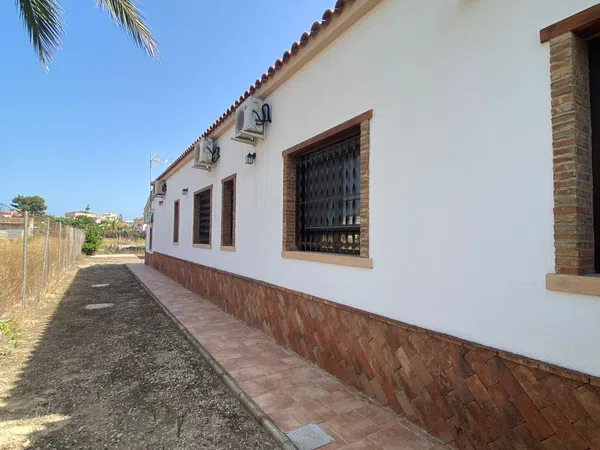 Casa o chalet independiente en Calle Lagunas de Ruidera, 79 - Foto 4