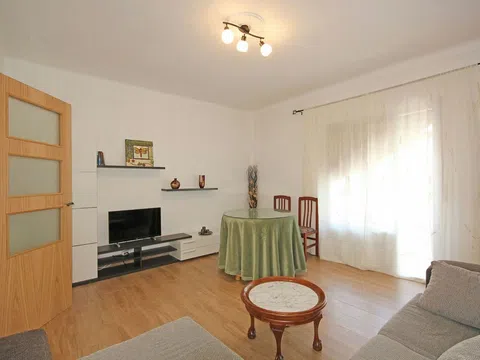 Piso en calle Jardineros, 8