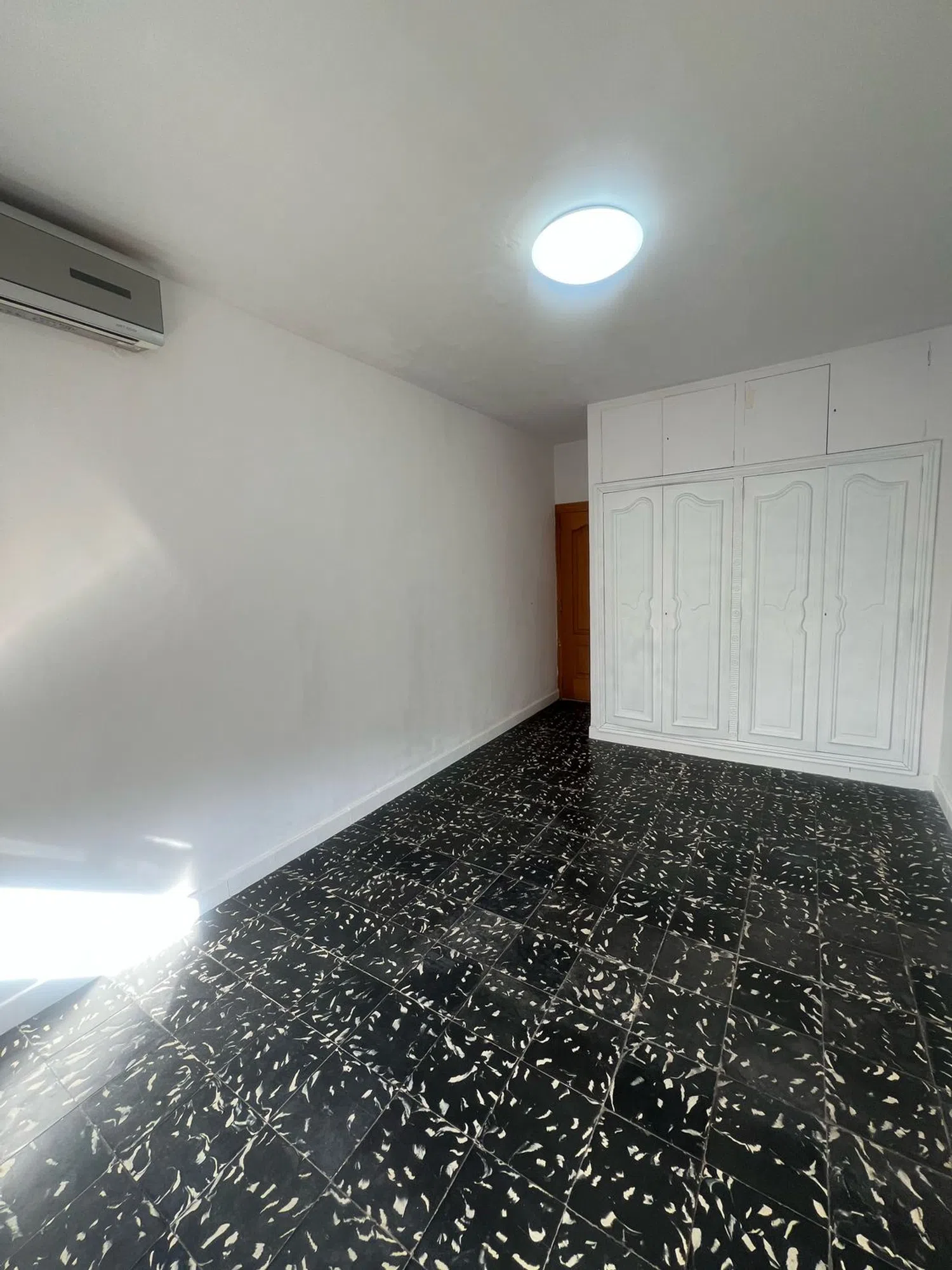 Piso en calle d'Armando Palacio Valdés, 10 - Foto 7