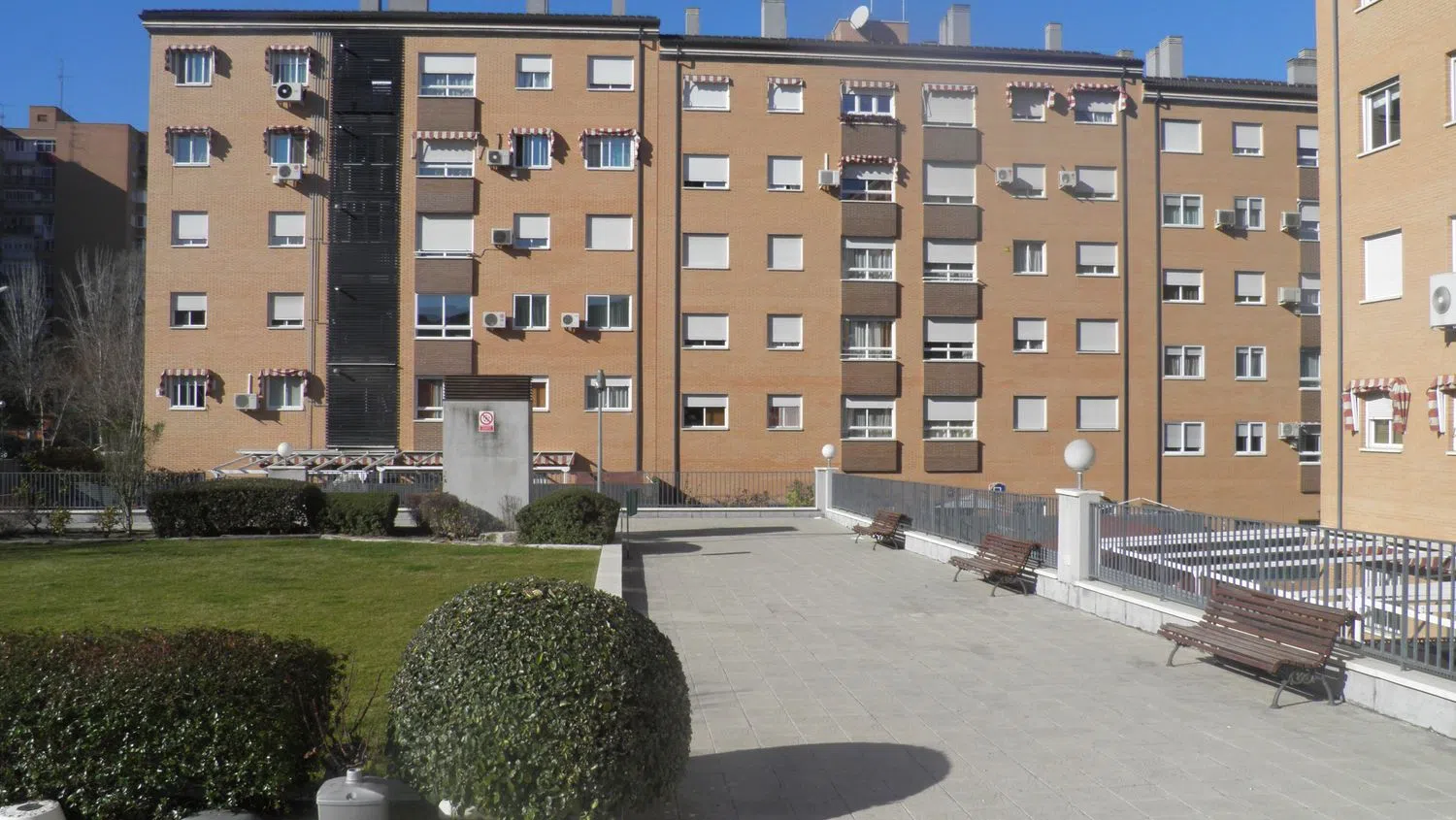 Piso en calle Pintor Velazquez, 43 - Foto 4