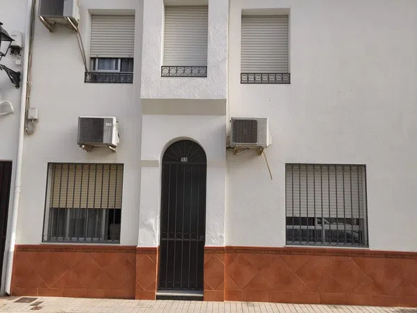 Chalet adosado en Calle Federico García Lorca, 11 - Foto 1