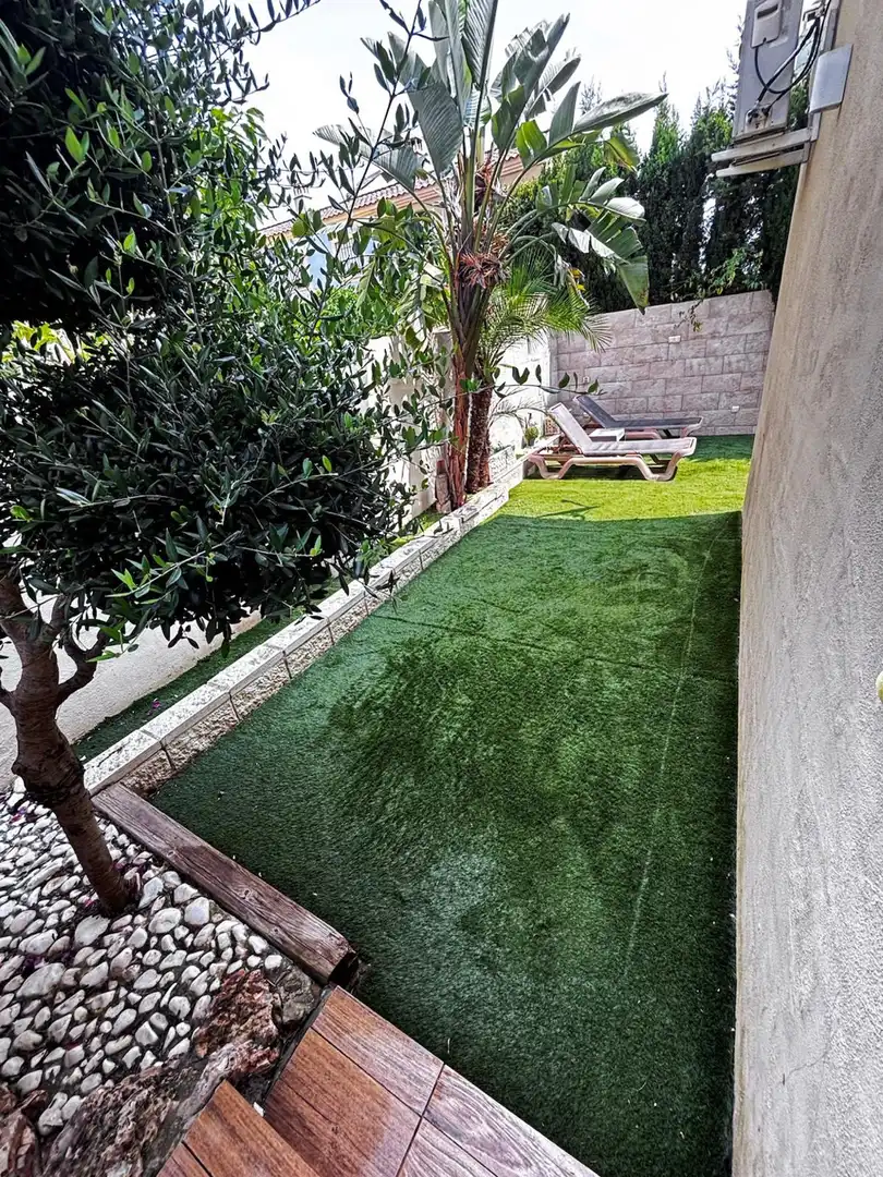 Chalet en  Calle Valero Enfedaque Blasco 27 - Foto 4