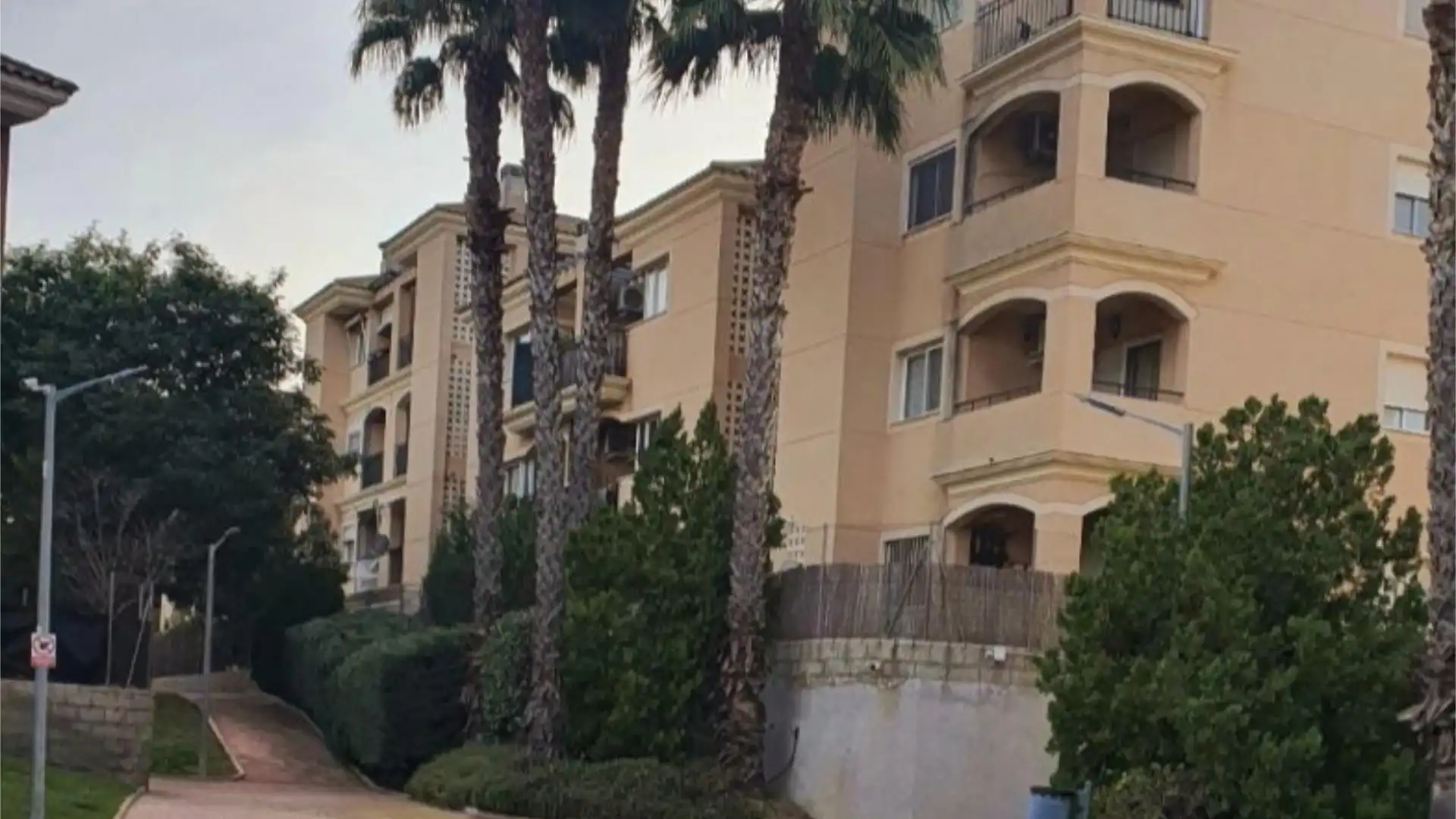 Piso en  Avenida del Golf 137 - Foto 2