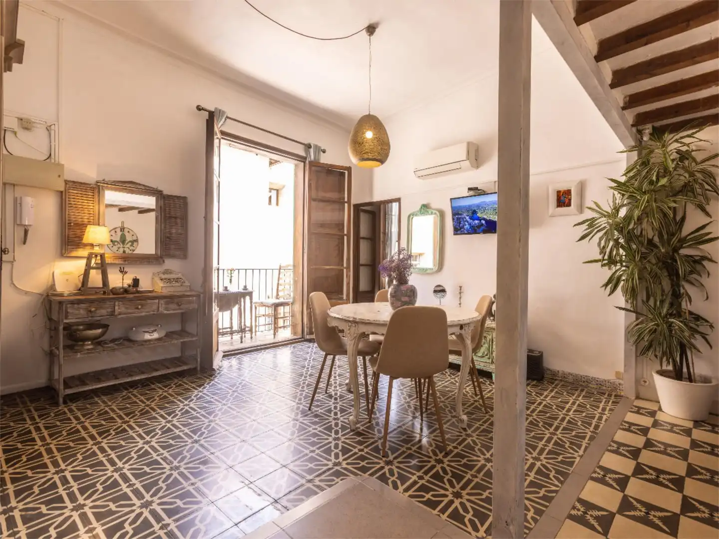 Piso en  Carrer de Ramon Llull 6 - Foto 2